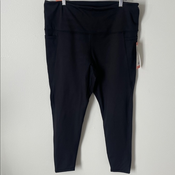 Danskin Other - Danskin Women's Ultra High Legging Tight with Pockets XXL. Black Salt / Z7